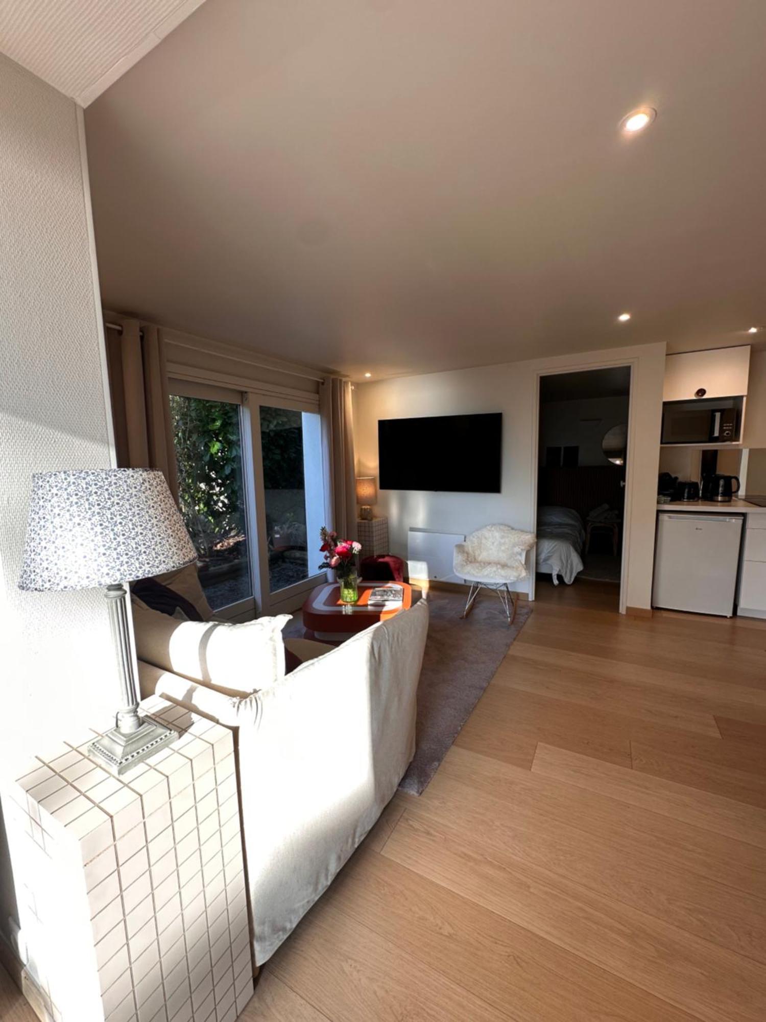 Acme Appartement Angon ภายนอก รูปภาพ